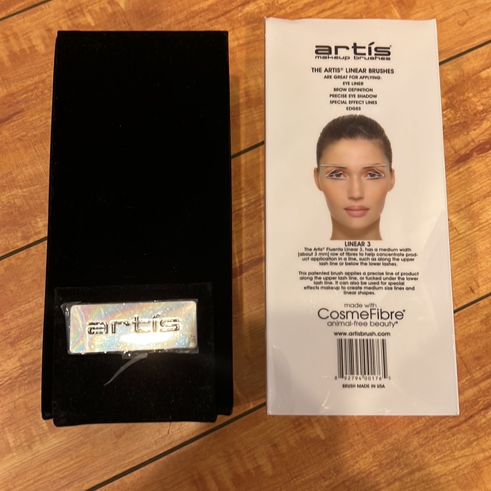 Artis Linear 3 brush